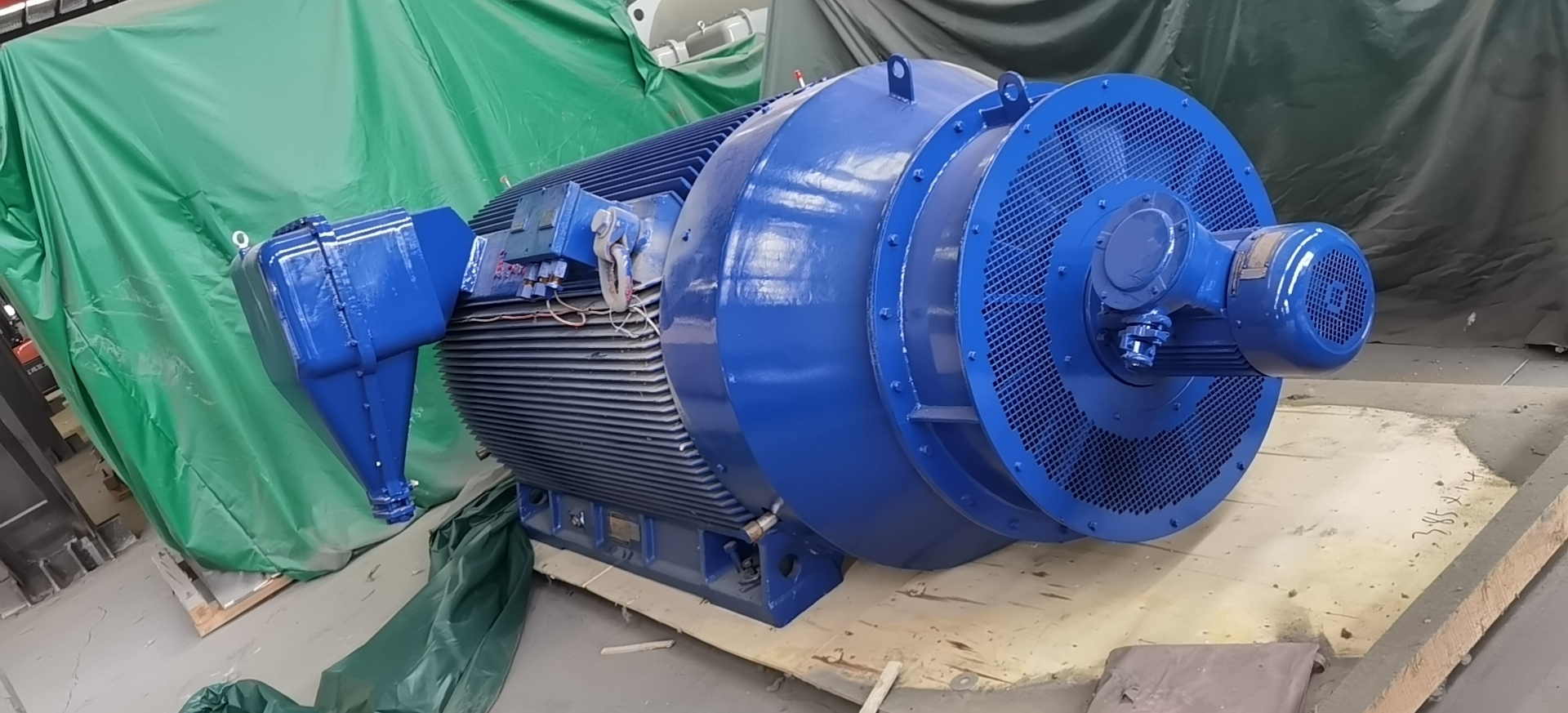 工業(yè)大心臟高壓電機(jī)的地位與挑戰(zhàn)